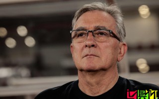 前 國足 主帥 伊萬科維奇 確認退休，結束了長達42年的執教生涯