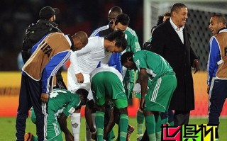 2013年世俱杯小羅輸球也稱王，戰靴慘遭對手哄搶