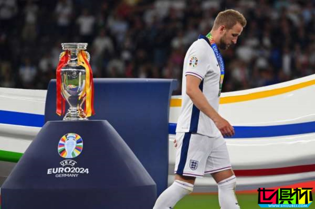 31歲 凱恩 終獲生涯首冠，一文回顧凱恩爭(zhēng)冠歷程-第12張圖片-世俱杯